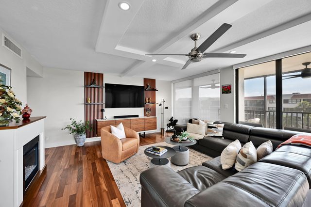 800 Jeffery Street 411, Boca Raton, FL 33487