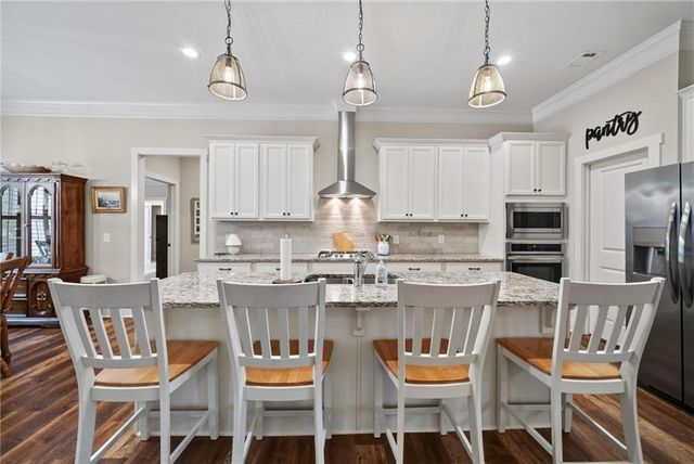 2465 St Martin Way, Monroe, GA 30656