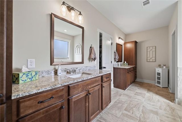 2465 St Martin Way, Monroe, GA 30656