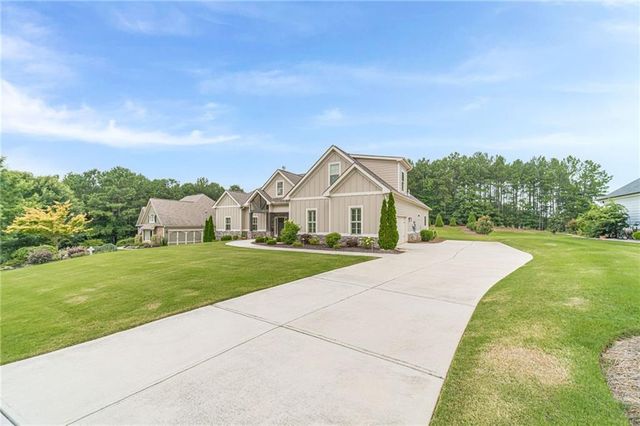 2465 St Martin Way, Monroe, GA 30656