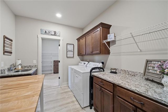 2465 St Martin Way, Monroe, GA 30656
