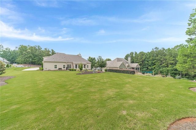 2465 St Martin Way, Monroe, GA 30656