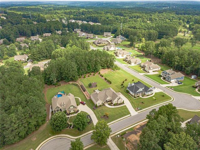 2465 St Martin Way, Monroe, GA 30656