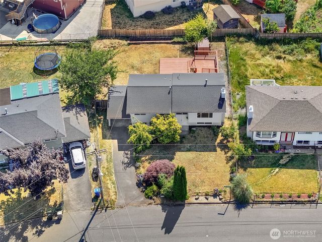 29126 39th Avenue S, Auburn, WA 98001