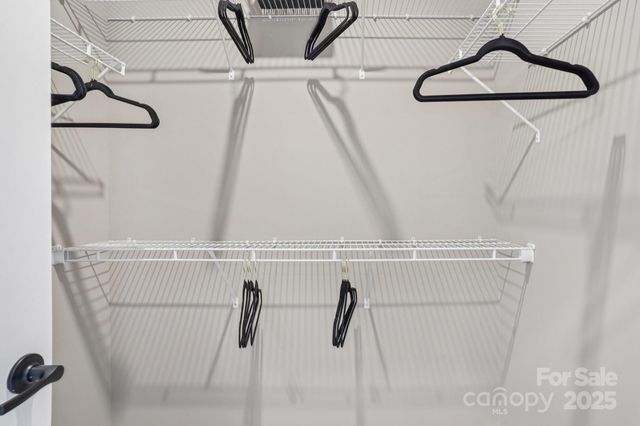 3233 Drift Street, Charlotte, NC 28278