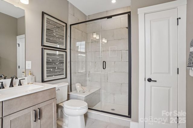 3233 Drift Street, Charlotte, NC 28278