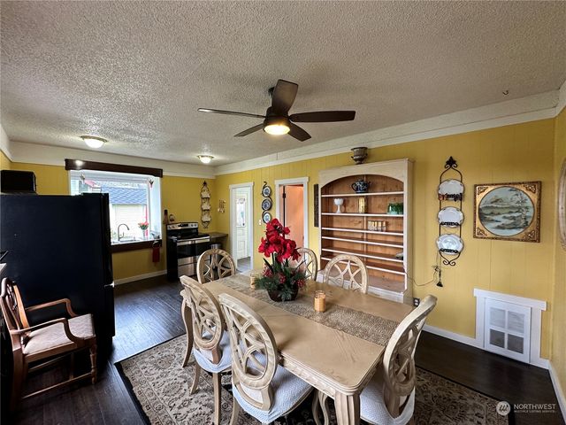 834 E 4th Street, Port Angeles, WA 98362