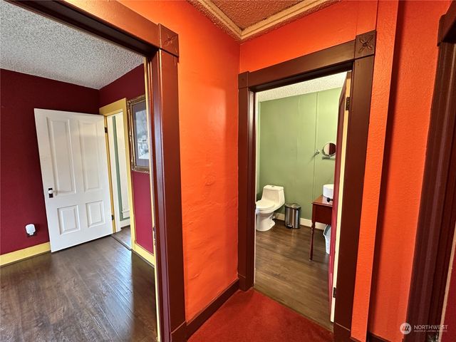 834 E 4th Street, Port Angeles, WA 98362