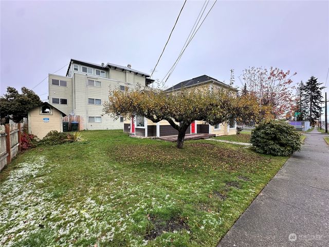 834 E 4th Street, Port Angeles, WA 98362