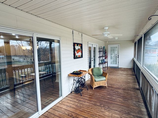 20 Deerbrook, Hayesville, NC 28904