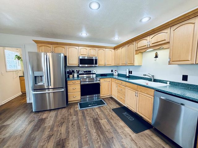 20 Deerbrook, Hayesville, NC 28904