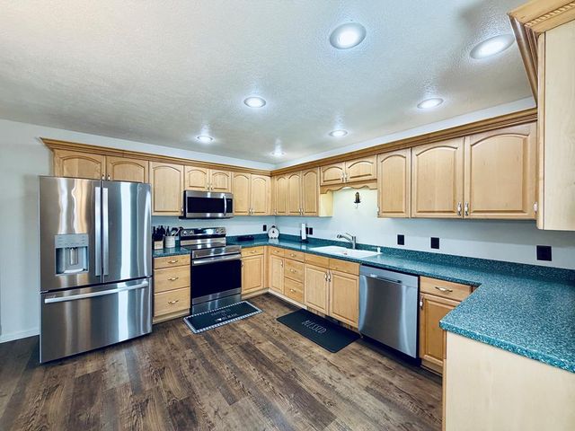 20 Deerbrook, Hayesville, NC 28904