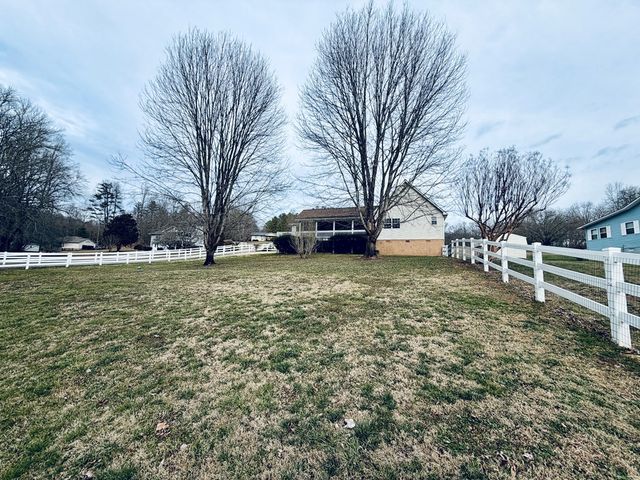 20 Deerbrook, Hayesville, NC 28904