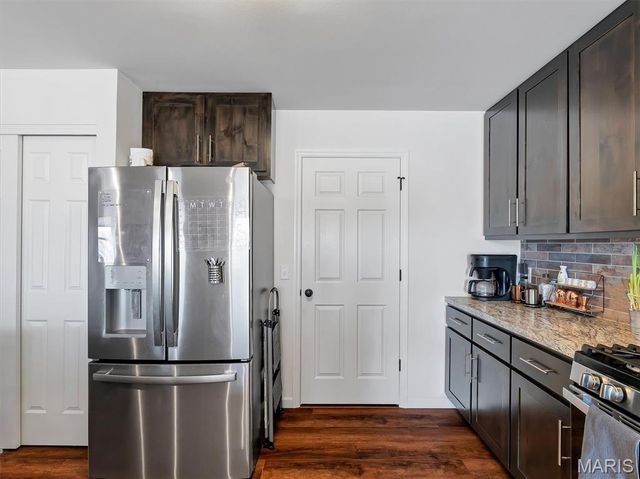 1833 Sunset Ridge, Festus, MO 63028