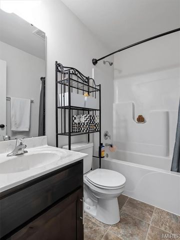 1833 Sunset Ridge, Festus, MO 63028