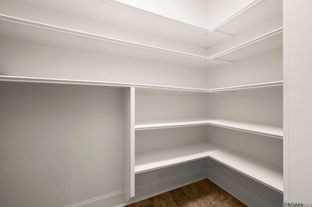 2631 Tiger Crossing Dr, Baton Rouge, LA 70810