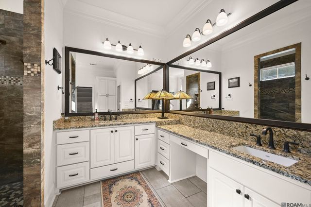 2631 Tiger Crossing Dr, Baton Rouge, LA 70810