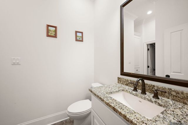 2631 Tiger Crossing Dr, Baton Rouge, LA 70810