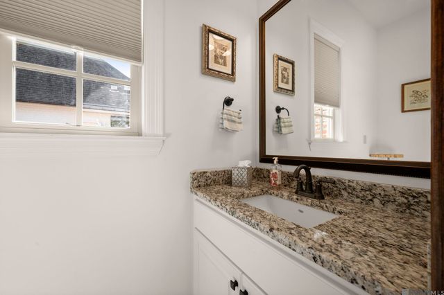 2631 Tiger Crossing Dr, Baton Rouge, LA 70810