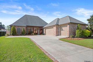 2631 Tiger Crossing Dr, Baton Rouge, LA 70810