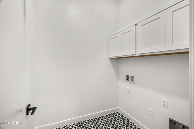 605 Paseo Campanero Street, Horizon City, TX 79928