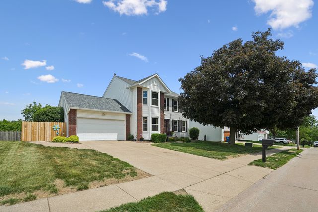 808 W 59th Street, Davenport, IA 52806