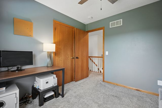 808 W 59th Street, Davenport, IA 52806