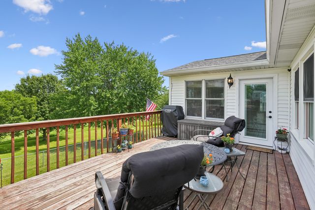 808 W 59th Street, Davenport, IA 52806
