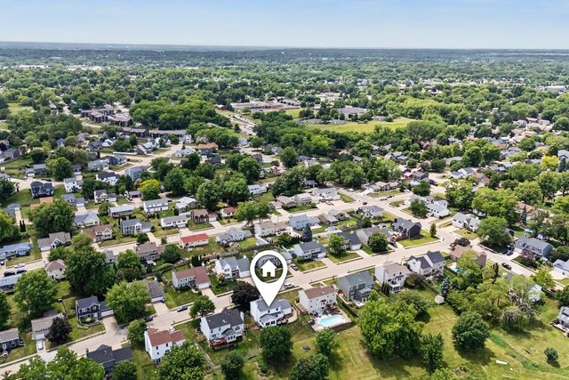 808 W 59th Street, Davenport, IA 52806
