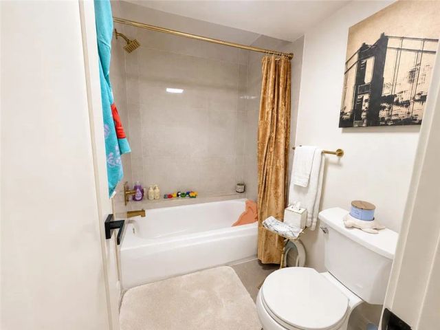 1313 Valley View 202, Glendale, CA 91202