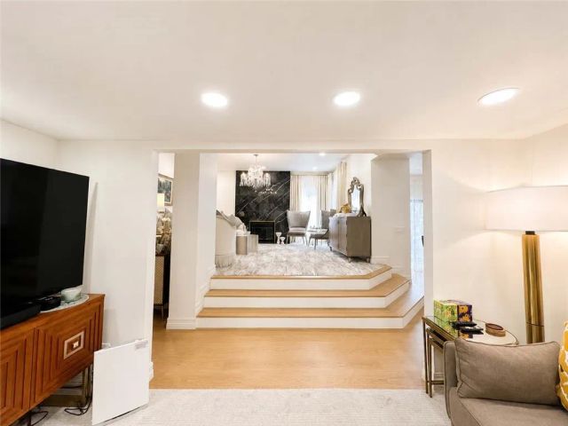 1313 Valley View 202, Glendale, CA 91202