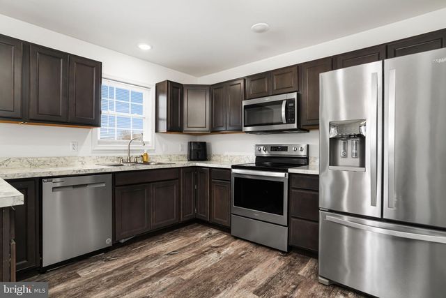 3105 MERIDIAN DR, Greenbackville, VA 23356