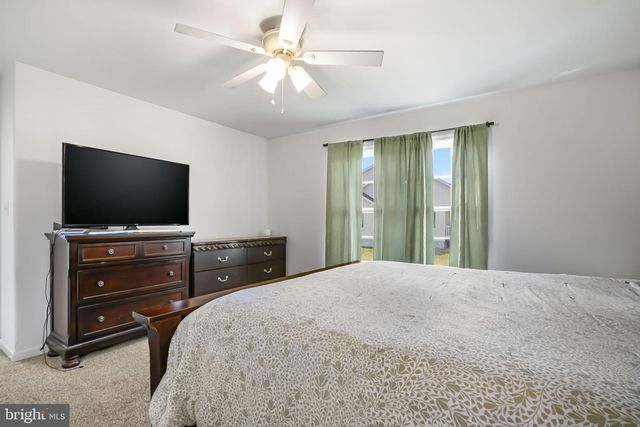 3105 MERIDIAN DR, Greenbackville, VA 23356