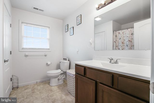 3105 MERIDIAN DR, Greenbackville, VA 23356