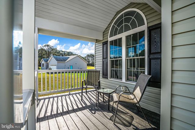 3105 MERIDIAN DR, Greenbackville, VA 23356