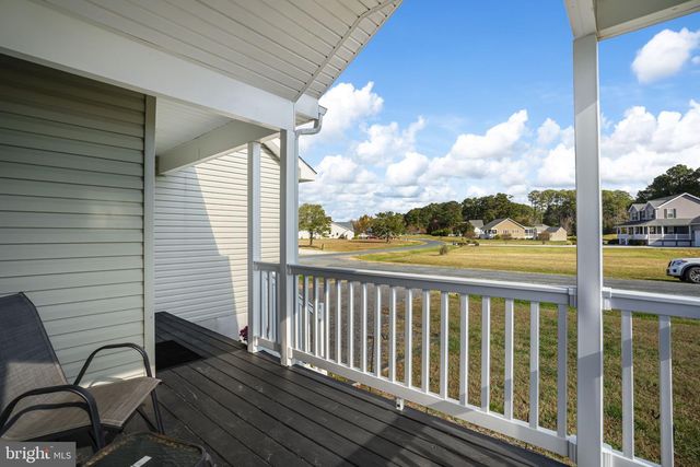 3105 MERIDIAN DR, Greenbackville, VA 23356