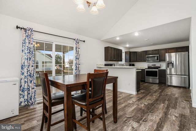 3105 MERIDIAN DR, Greenbackville, VA 23356