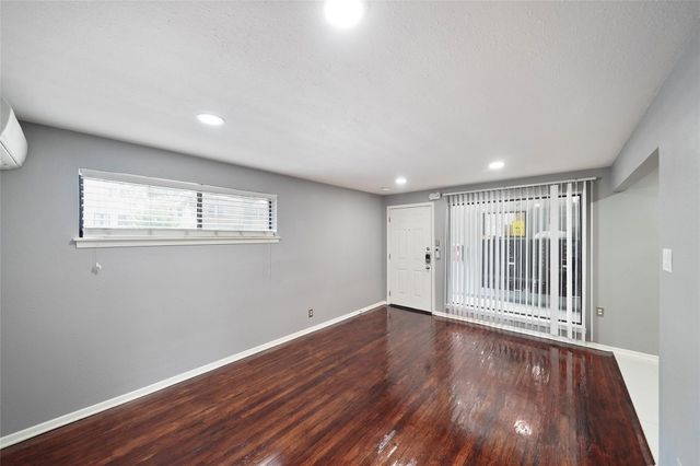 311 Hawthorne Street 1, Houston, TX 77006
