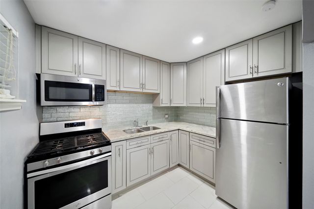 311 Hawthorne Street 1, Houston, TX 77006