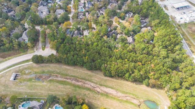 14 N Flickering Sun Circle, The Woodlands, TX 77382