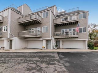 240 Bowne Street 240B, Bronx, NY 10464