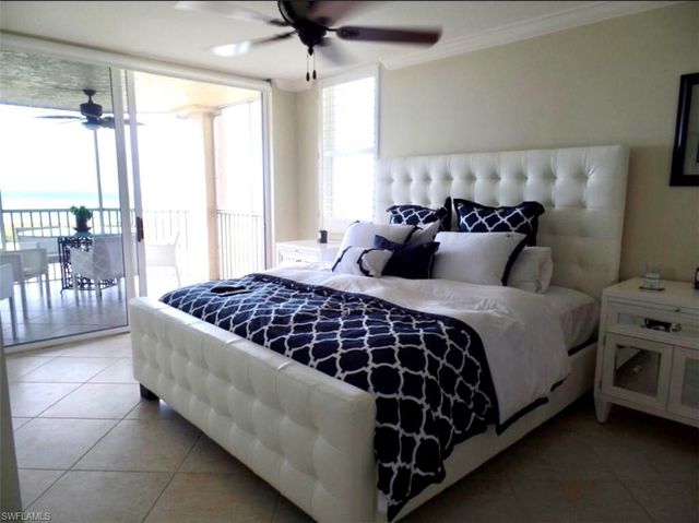 5550 HERON POINT DR 1403, Naples, FL 34108