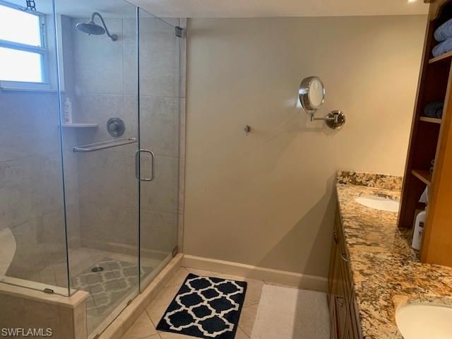 5550 HERON POINT DR 1403, Naples, FL 34108