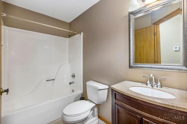 6321 Bach Drive, West Chester, OH 45069