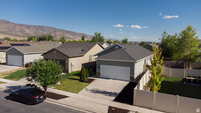 1648 E SLOW WATER WAY, Eagle Mountain, UT 84005