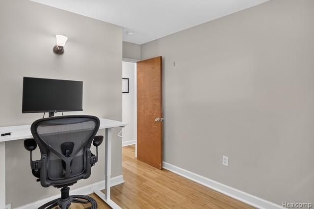 921 Raymond Street, Ann Arbor, MI 48103