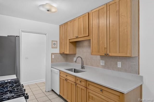 921 Raymond Street, Ann Arbor, MI 48103