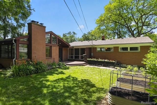 921 Raymond Street, Ann Arbor, MI 48103
