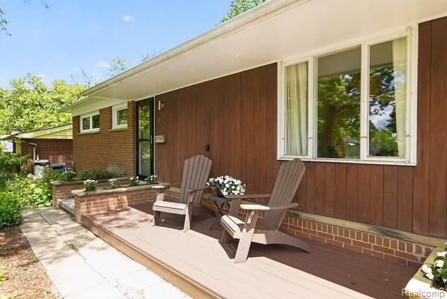 921 Raymond Street, Ann Arbor, MI 48103