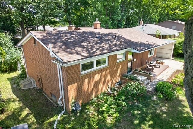 921 Raymond Street, Ann Arbor, MI 48103